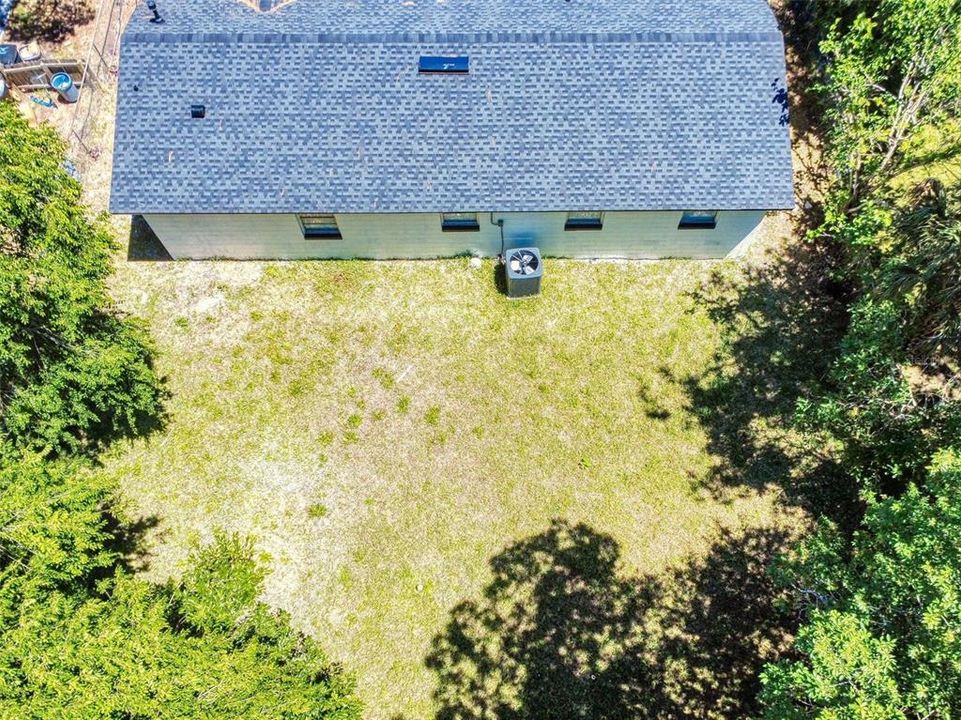For Sale: $269,900 (4 beds, 2 baths, 1085 Square Feet)