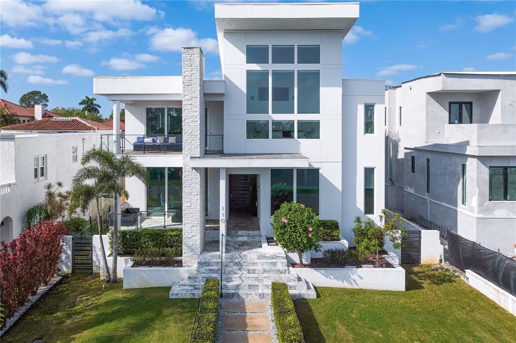 For Sale: $3,200,000 (4 beds, 4 baths, 4307 Square Feet)