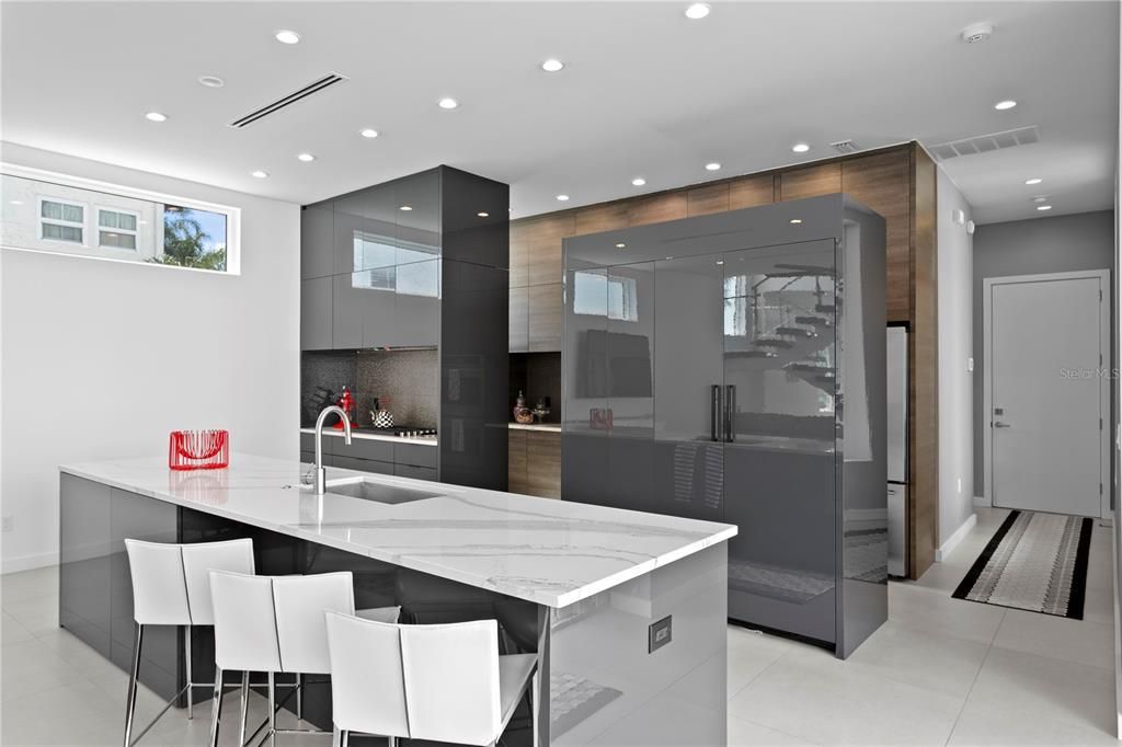 For Sale: $3,200,000 (4 beds, 4 baths, 4307 Square Feet)