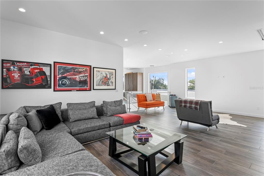 For Sale: $3,200,000 (4 beds, 4 baths, 4307 Square Feet)
