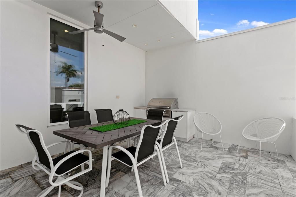 For Sale: $3,200,000 (4 beds, 4 baths, 4307 Square Feet)