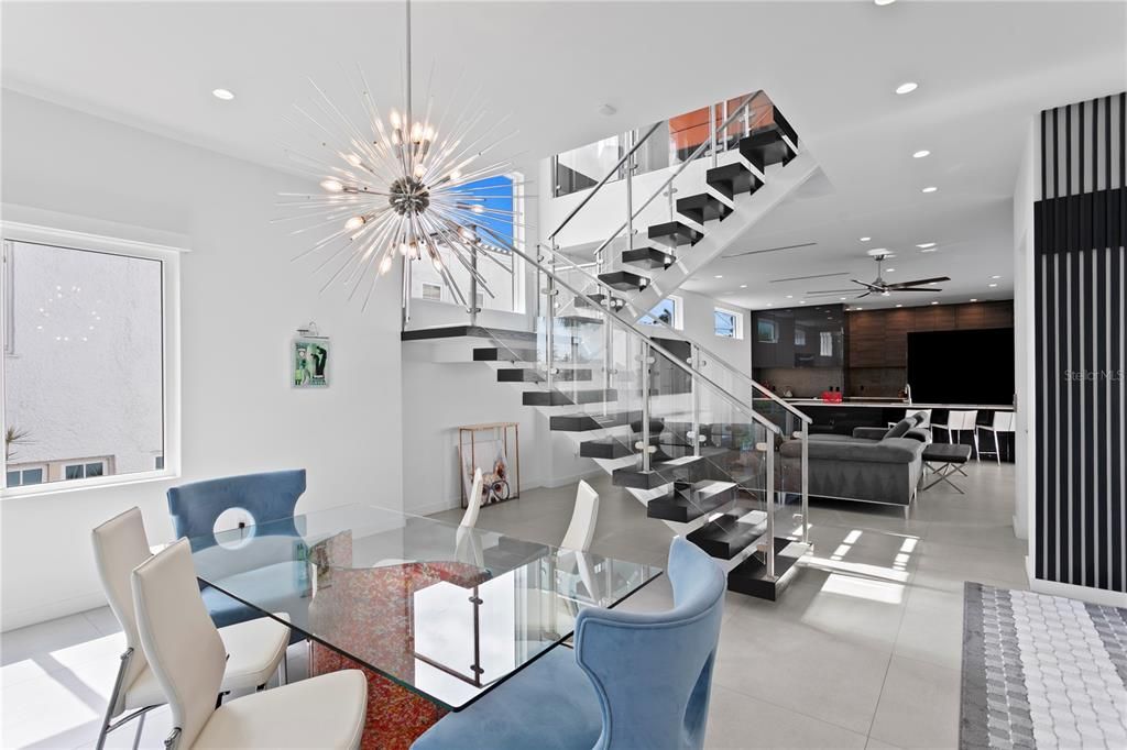 For Sale: $3,200,000 (4 beds, 4 baths, 4307 Square Feet)