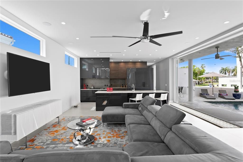 For Sale: $3,200,000 (4 beds, 4 baths, 4307 Square Feet)
