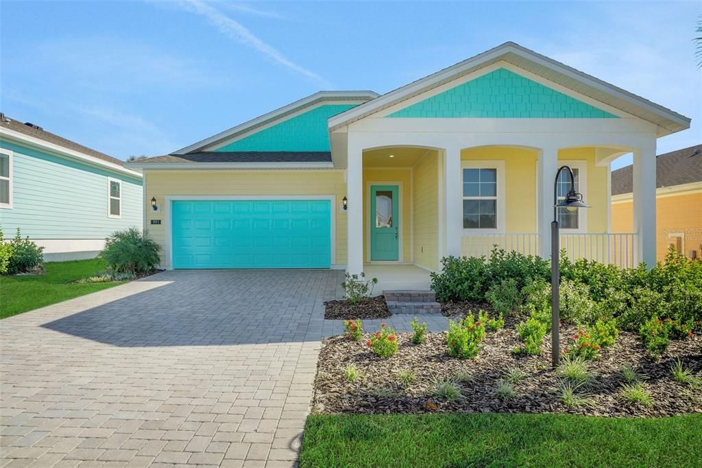 Active With Contract: $329,989 (3 beds, 2 baths, 1898 Square Feet)