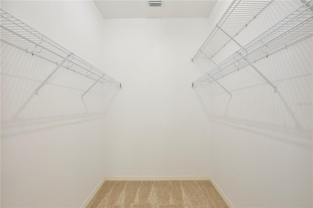 En Venta: $299,000 (3 camas, 2 baños, 1601 Pies cuadrados)
