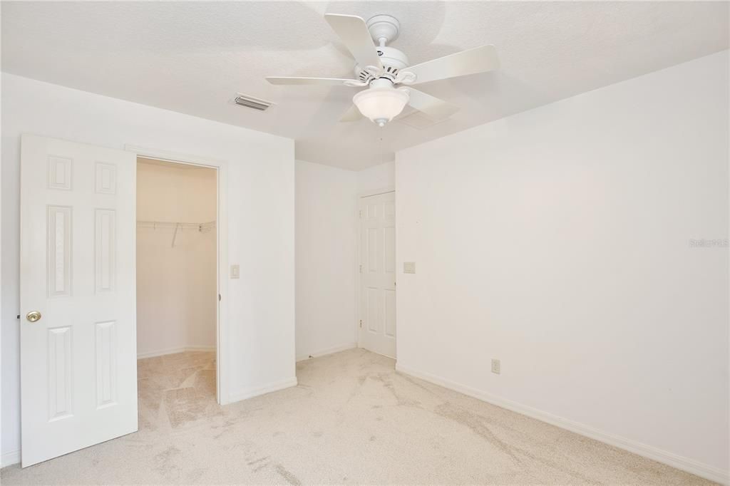 En Venta: $299,000 (3 camas, 2 baños, 1601 Pies cuadrados)