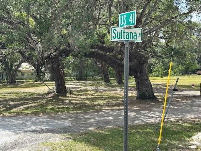 For Sale: $400,000 (1.25 acres)