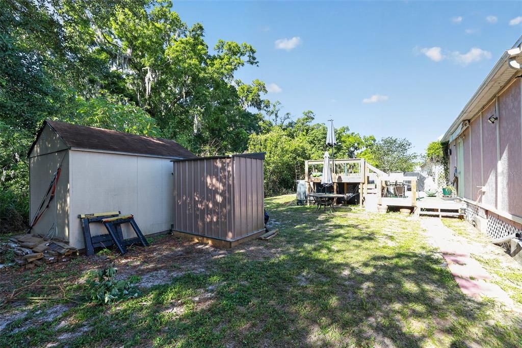 Active With Contract: $169,000 (2 beds, 1 baths, 1200 Square Feet)