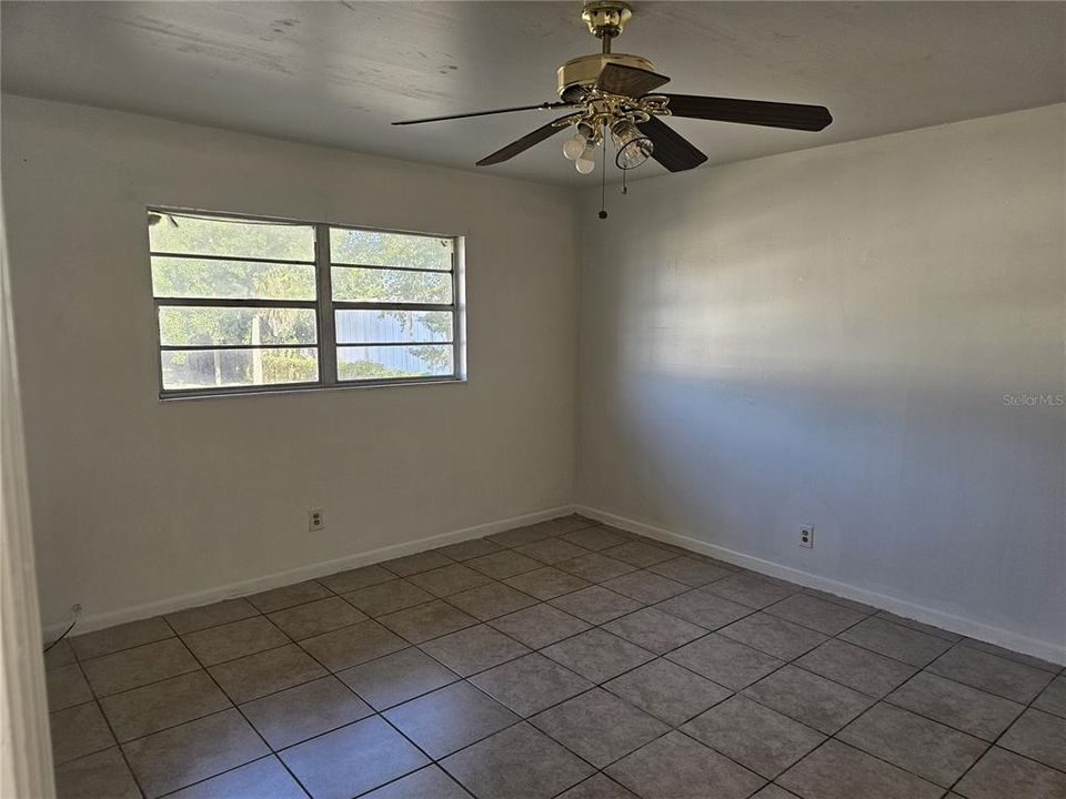 En Venta: $139,900 (2 camas, 2 baños, 1118 Pies cuadrados)
