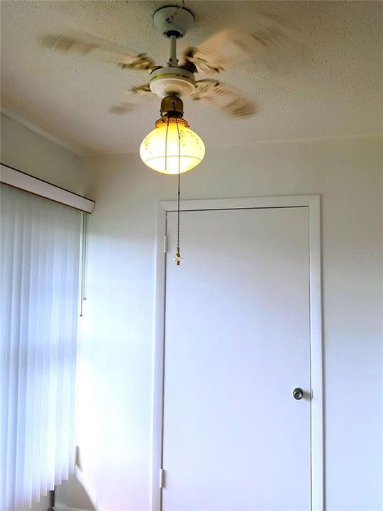 For Rent: $1,425 (2 beds, 2 baths, 1030 Square Feet)