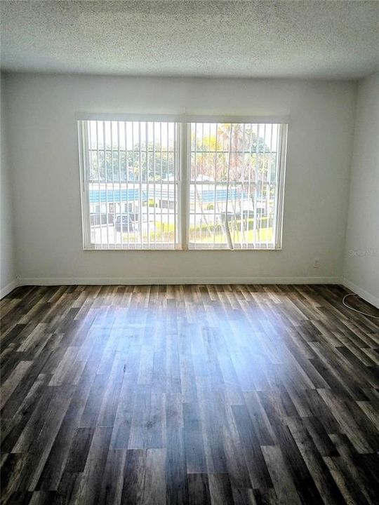 For Rent: $1,425 (2 beds, 2 baths, 1030 Square Feet)