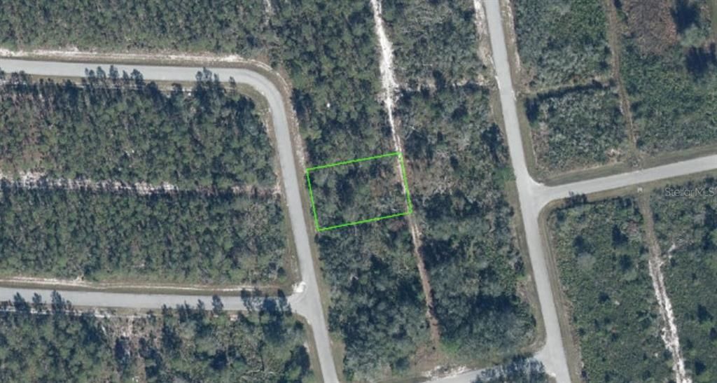 На продажу: $18,000 (0.23 acres)