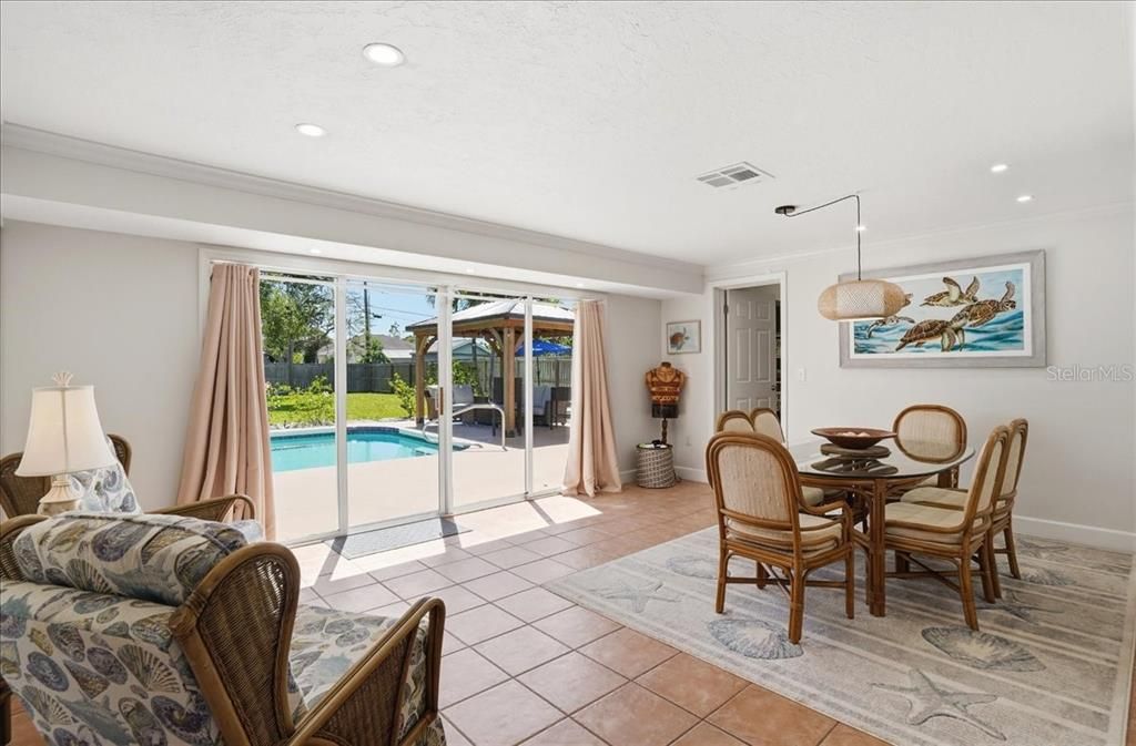 For Sale: $980,000 (4 beds, 3 baths, 1766 Square Feet)