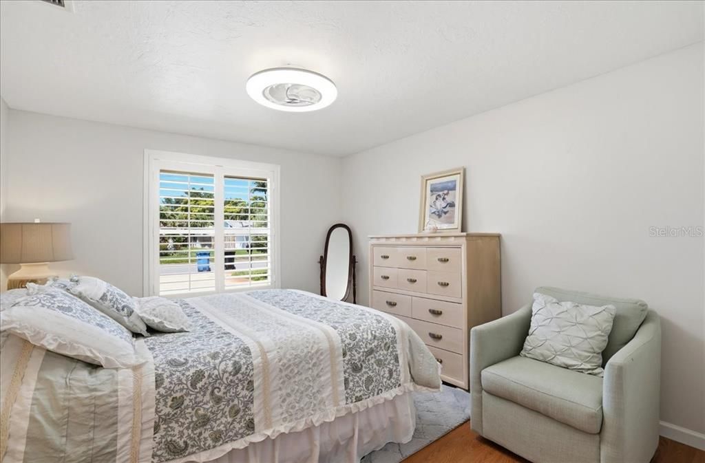 For Sale: $980,000 (4 beds, 3 baths, 1766 Square Feet)
