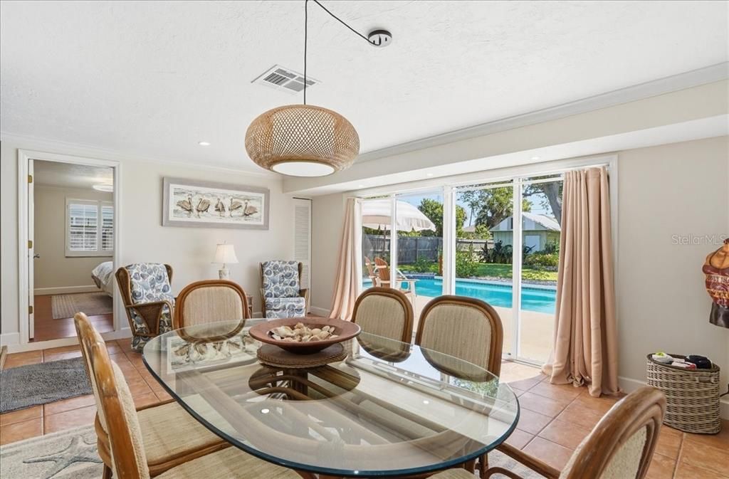 For Sale: $980,000 (4 beds, 3 baths, 1766 Square Feet)