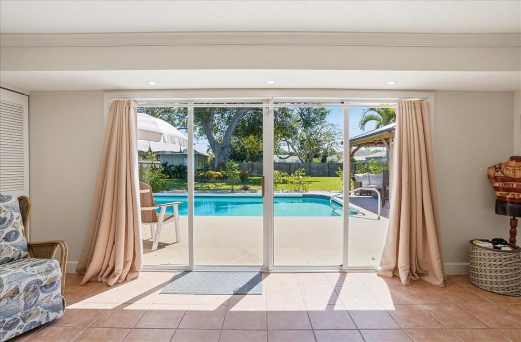 For Sale: $980,000 (4 beds, 3 baths, 1766 Square Feet)