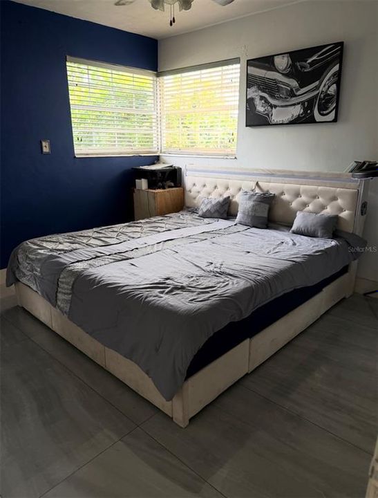 Activo con contrato: $449,000 (3 camas, 2 baños, 1749 Pies cuadrados)