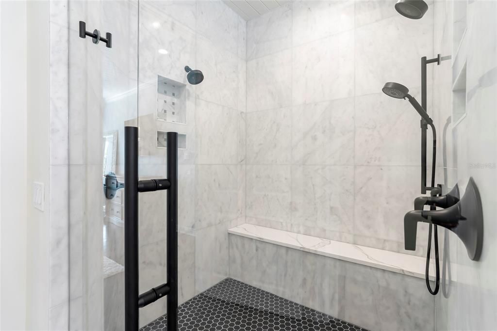 En Venta: $2,990,000 (4 camas, 4 baños, 4267 Pies cuadrados)