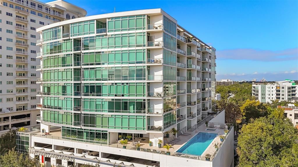 Active With Contract: $189,900 (1 beds, 1 baths, 644 Square Feet)