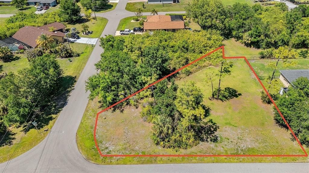 En Venta: $47,000 (0.32 acres)