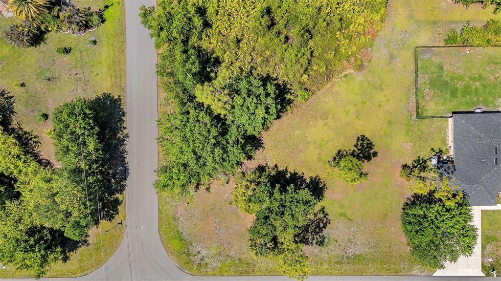 En Venta: $47,000 (0.32 acres)