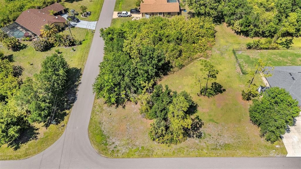 En Venta: $47,000 (0.32 acres)