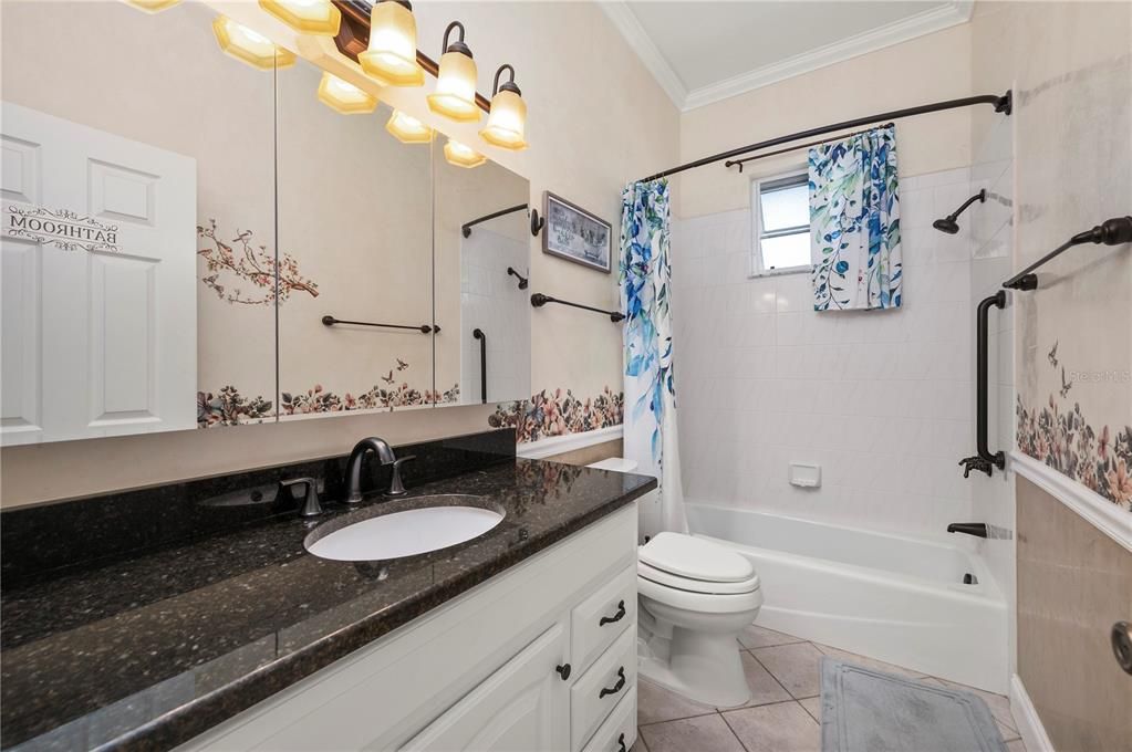 For Sale: $1,225,000 (3 beds, 2 baths, 1690 Square Feet)