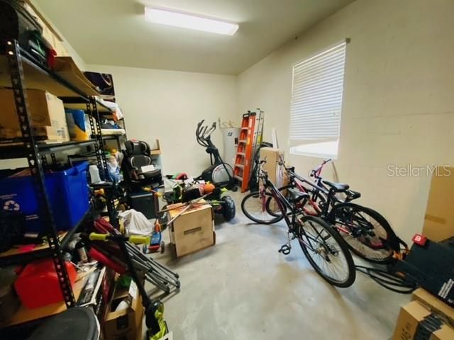 Active With Contract: $3,595 (4 beds, 3 baths, 2618 Square Feet)