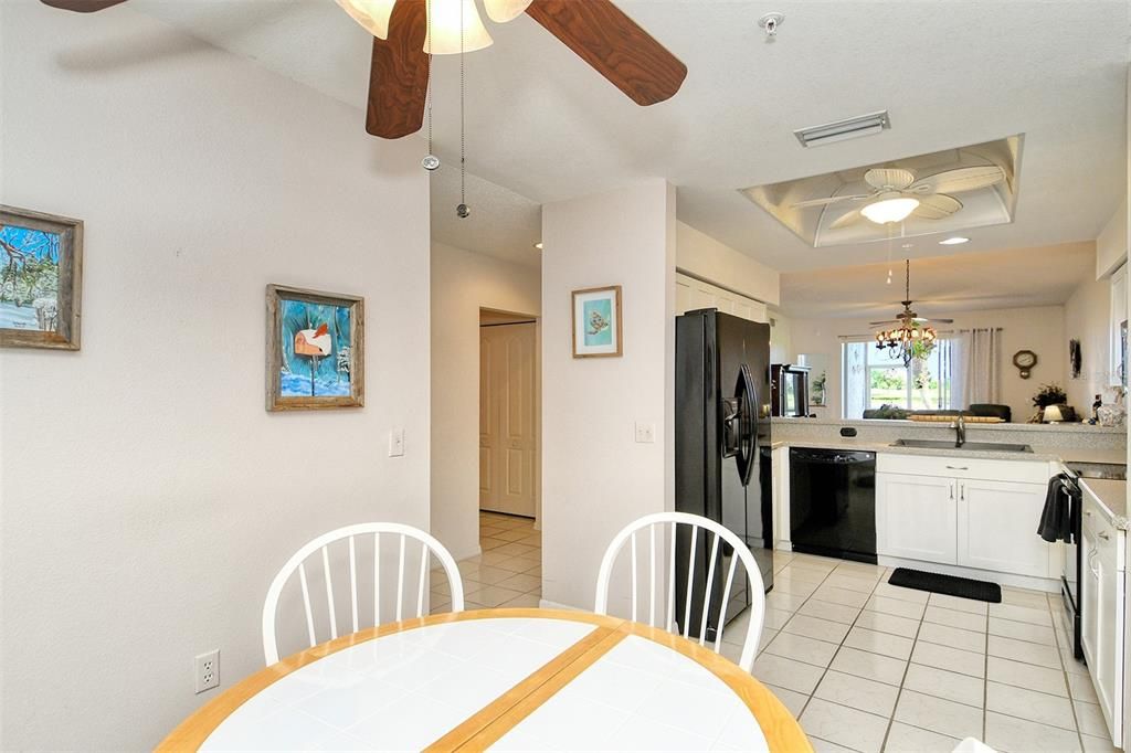En Venta: $240,000 (2 camas, 2 baños, 1433 Pies cuadrados)