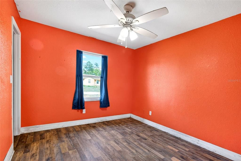 Active With Contract: $239,900 (4 beds, 2 baths, 1430 Square Feet)