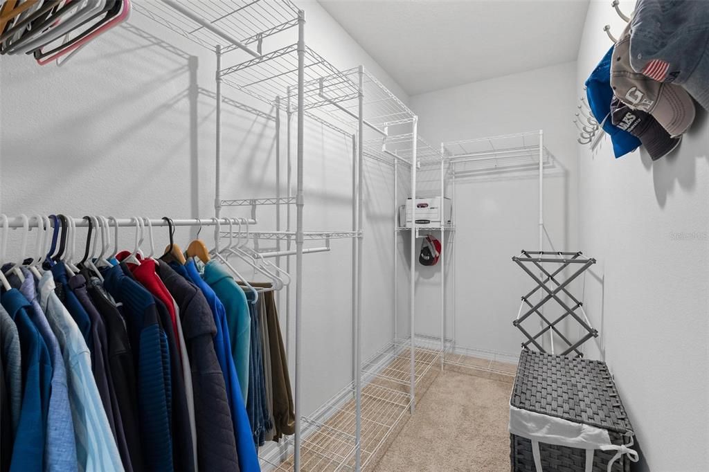 Activo con contrato: $369,900 (3 camas, 2 baños, 1653 Pies cuadrados)