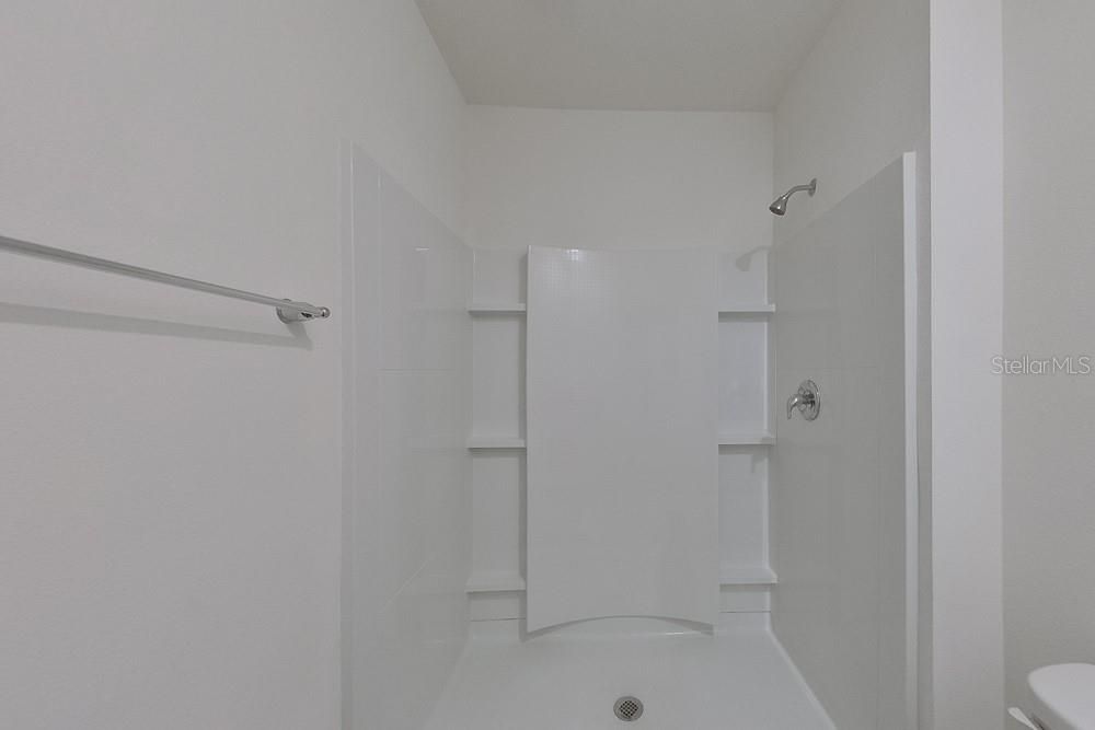 В аренду: $2,495 (5 спален, 3 ванн, 2447 Квадратных фут)