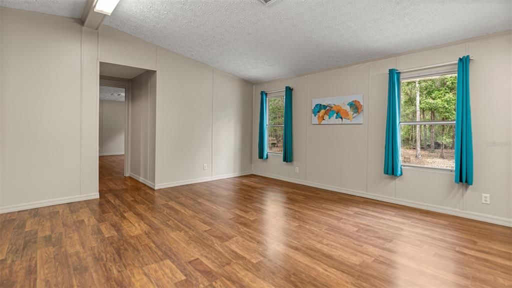 Activo con contrato: $250,000 (3 camas, 3 baños, 1488 Pies cuadrados)