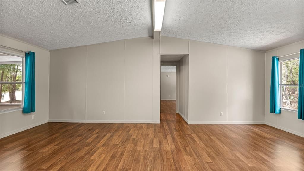Activo con contrato: $250,000 (3 camas, 3 baños, 1488 Pies cuadrados)