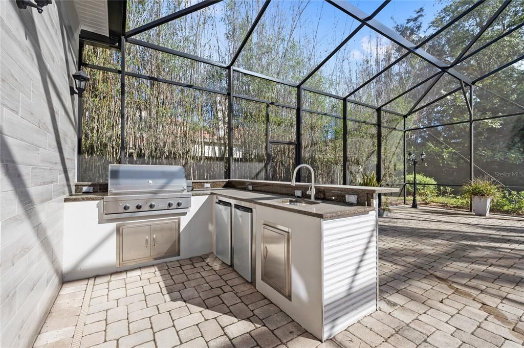 For Sale: $1,895,000 (5 beds, 4 baths, 3728 Square Feet)