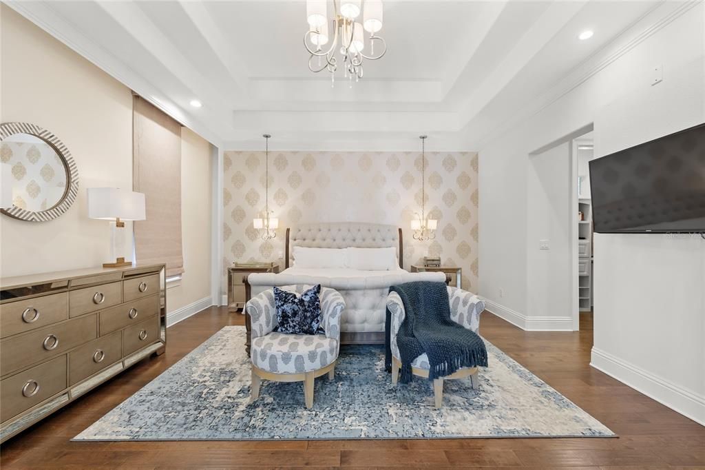 For Sale: $1,895,000 (5 beds, 4 baths, 3728 Square Feet)