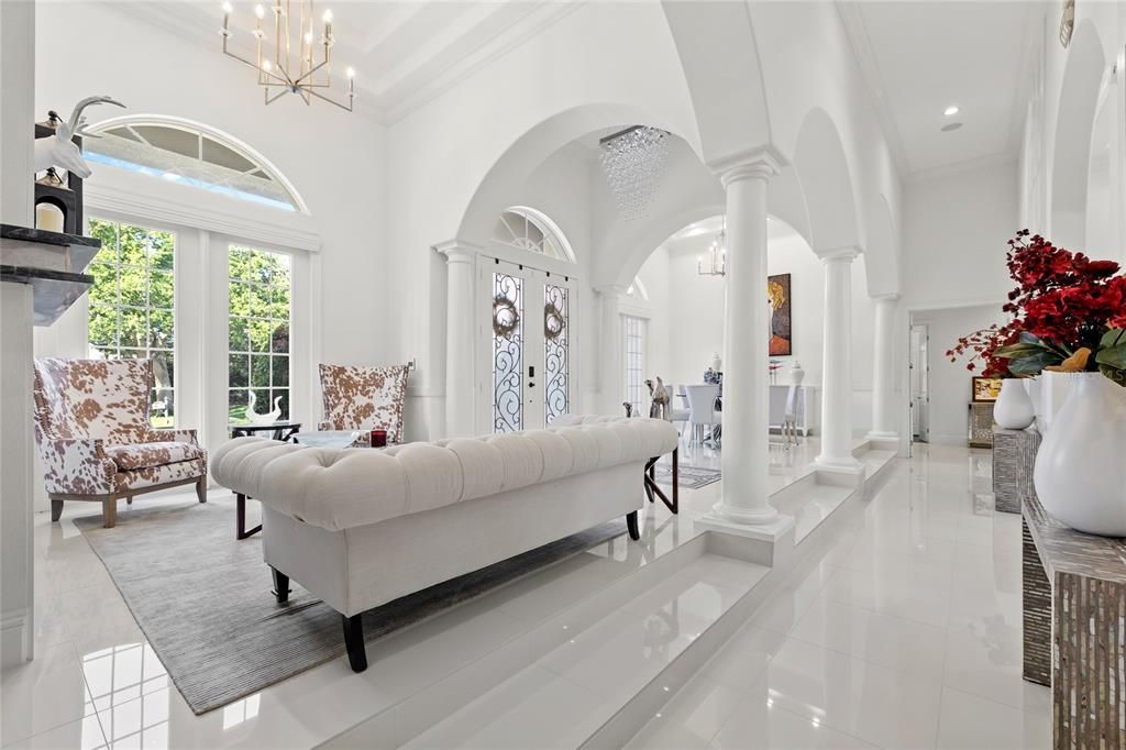 For Sale: $1,895,000 (5 beds, 4 baths, 3728 Square Feet)
