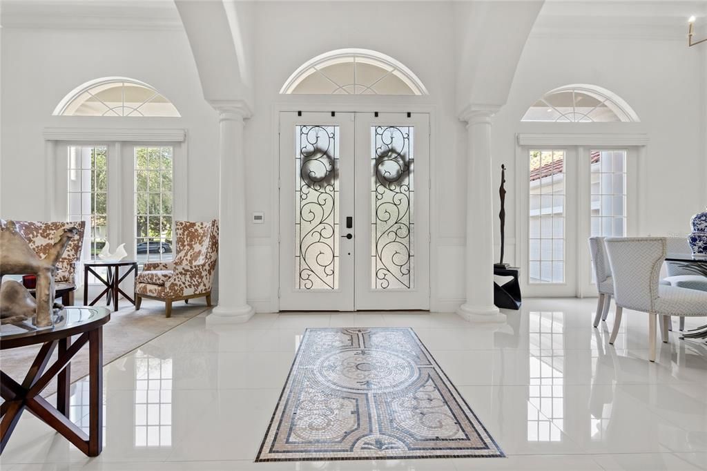 For Sale: $1,895,000 (5 beds, 4 baths, 3728 Square Feet)