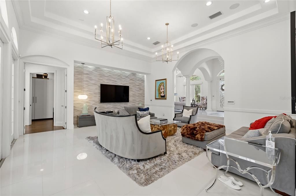 For Sale: $1,895,000 (5 beds, 4 baths, 3728 Square Feet)