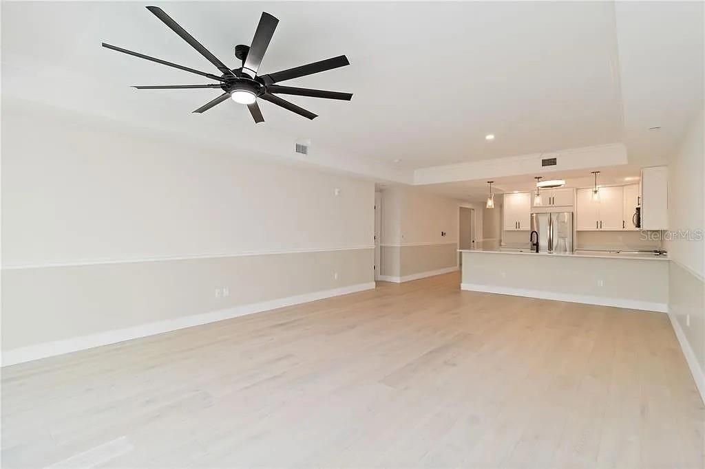 For Sale: $749,000 (3 beds, 2 baths, 1937 Square Feet)