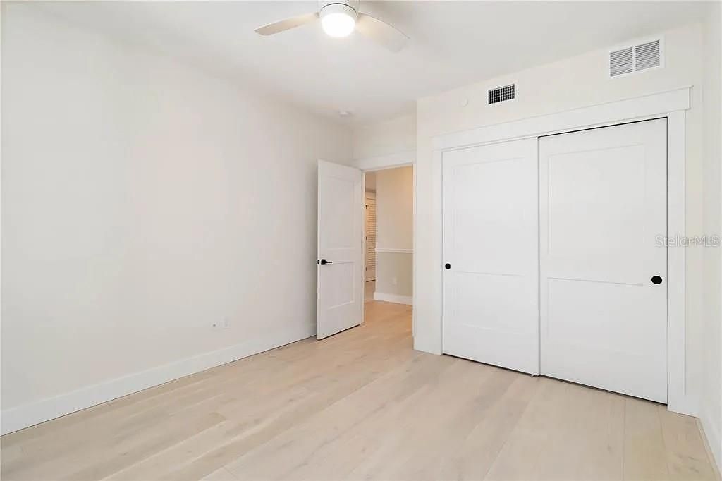 For Sale: $749,000 (3 beds, 2 baths, 1937 Square Feet)