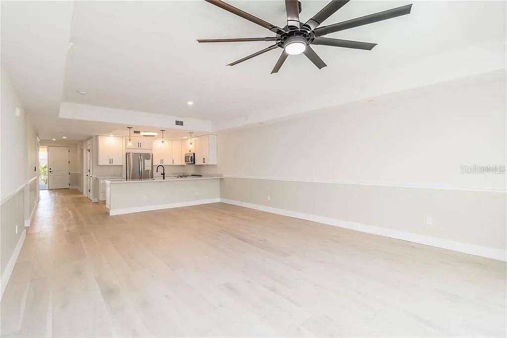 For Sale: $749,000 (3 beds, 2 baths, 1937 Square Feet)