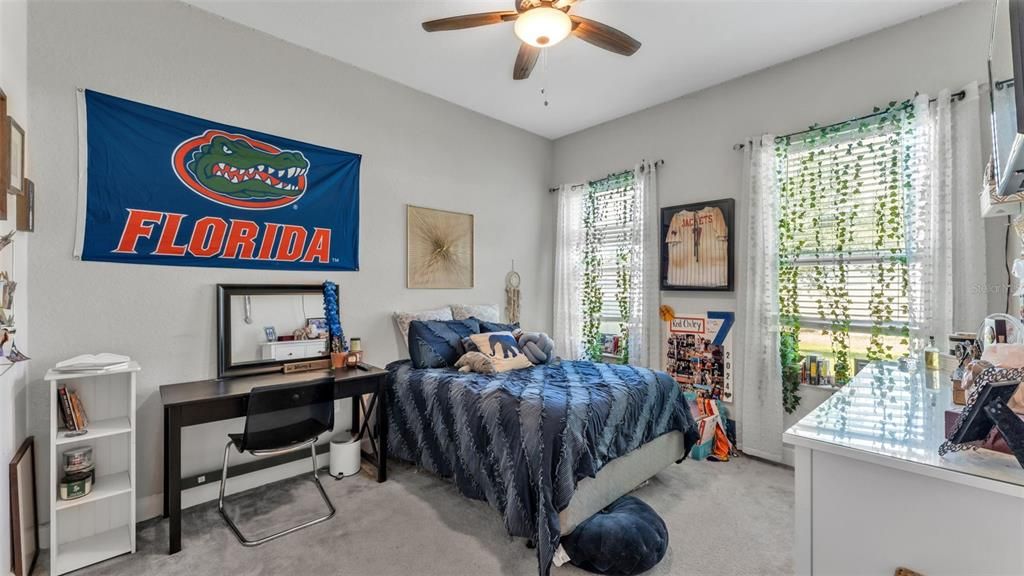 For Sale: $475,000 (4 beds, 3 baths, 2392 Square Feet)