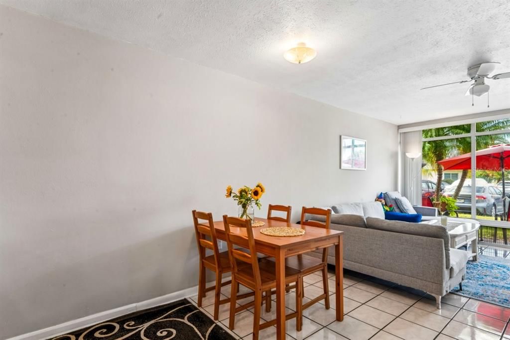 En Venta: $129,000 (2 camas, 1 baños, 825 Pies cuadrados)