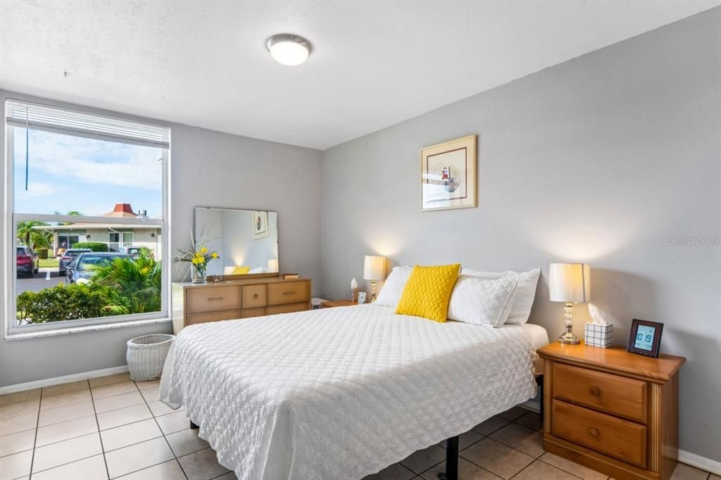 En Venta: $129,000 (2 camas, 1 baños, 825 Pies cuadrados)