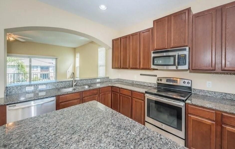 En Renta: $2,500 (3 camas, 2 baños, 2178 Pies cuadrados)