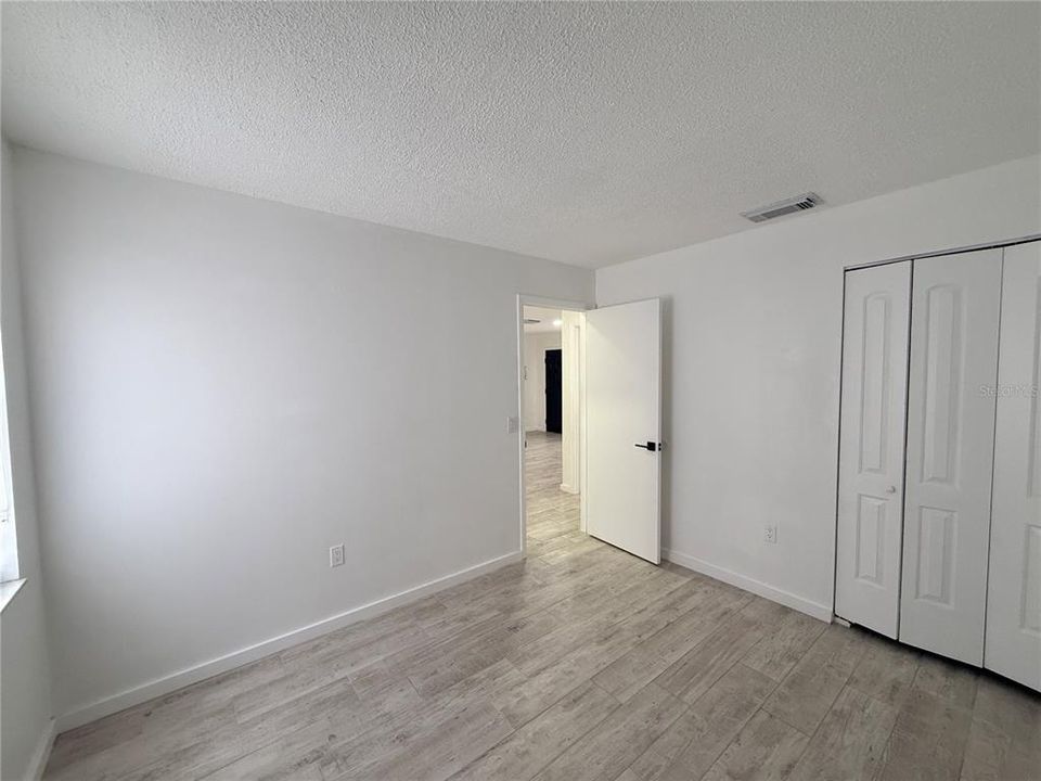 В аренду: $1,950 (3 спален, 2 ванн, 1114 Квадратных фут)
