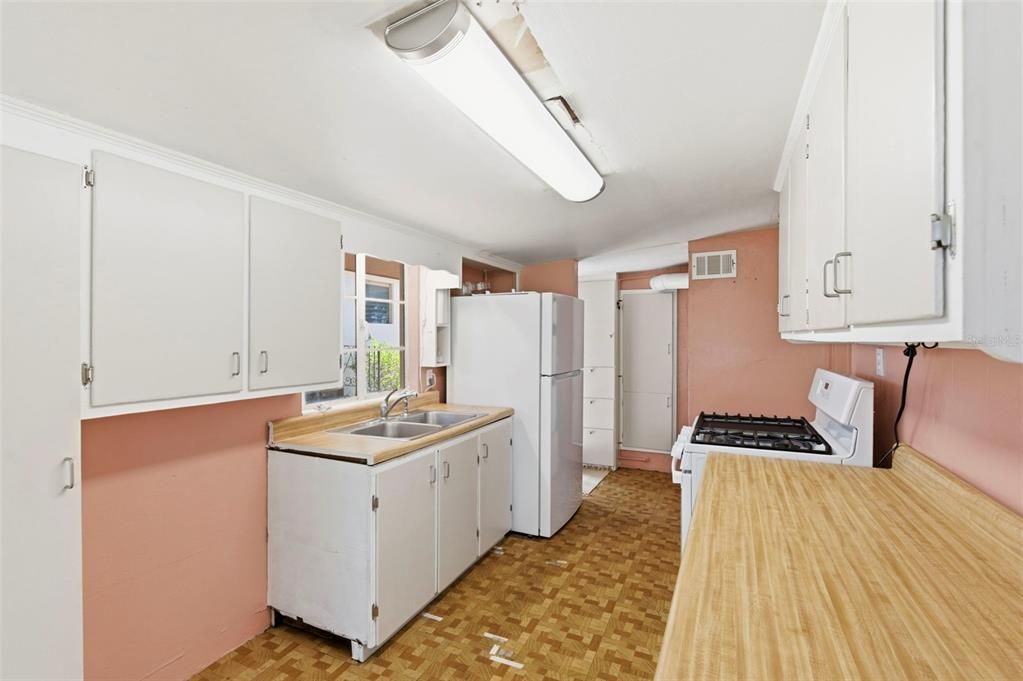 En Venta: $324,900 (2 camas, 2 baños, 1256 Pies cuadrados)
