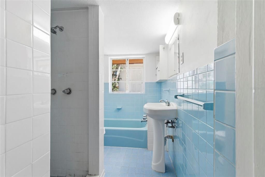En Venta: $324,900 (2 camas, 2 baños, 1256 Pies cuadrados)