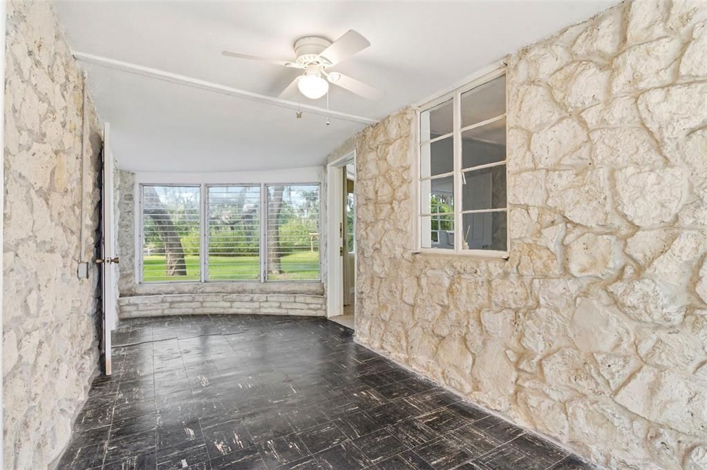 En Venta: $324,900 (2 camas, 2 baños, 1256 Pies cuadrados)